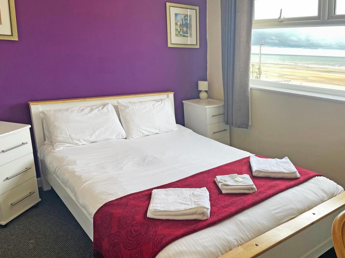 Sapphire Hotel Blackpool Promenade Buitenkant foto