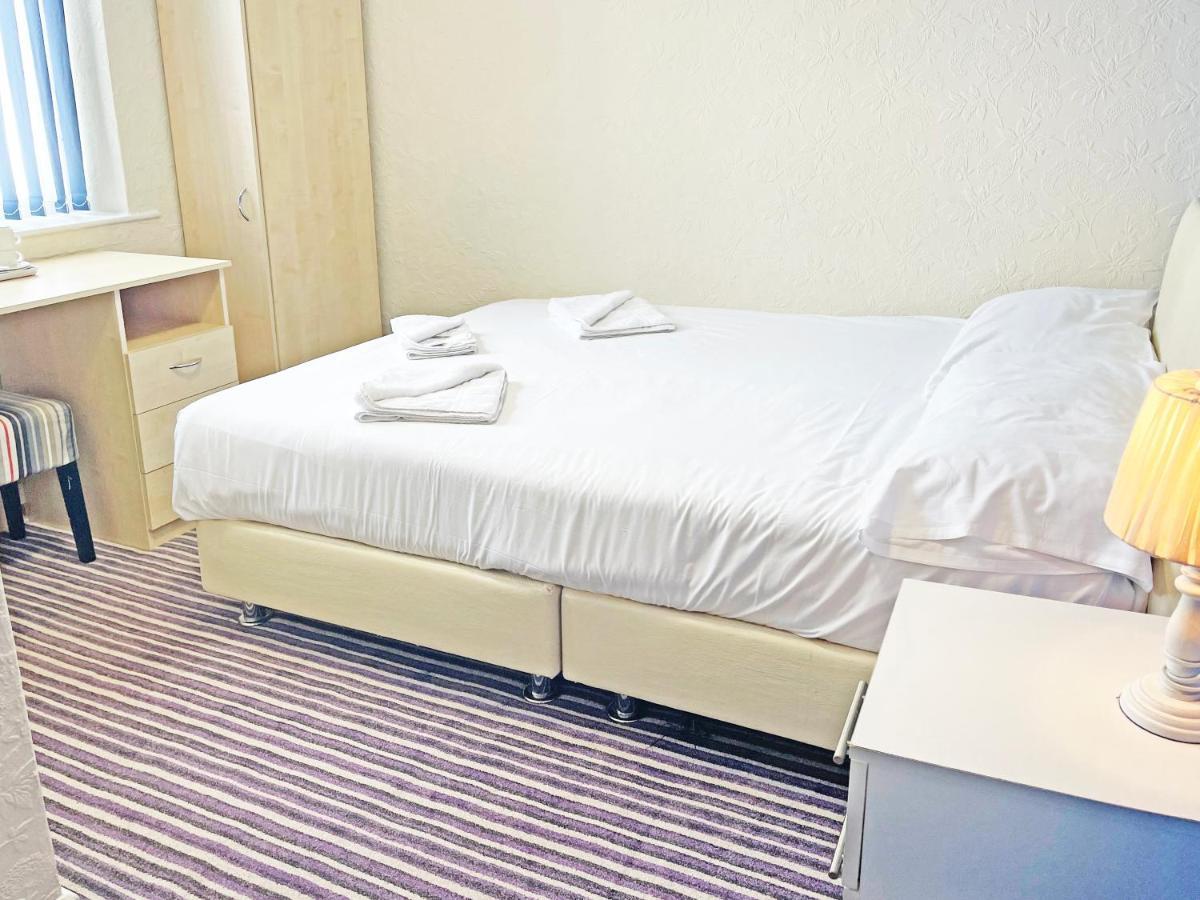 Sapphire Hotel Blackpool Promenade Buitenkant foto