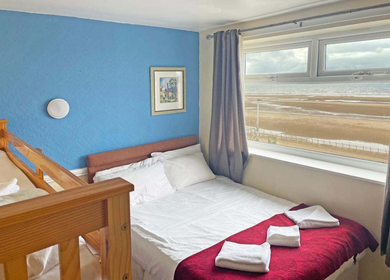 Sapphire Hotel Blackpool Promenade Buitenkant foto