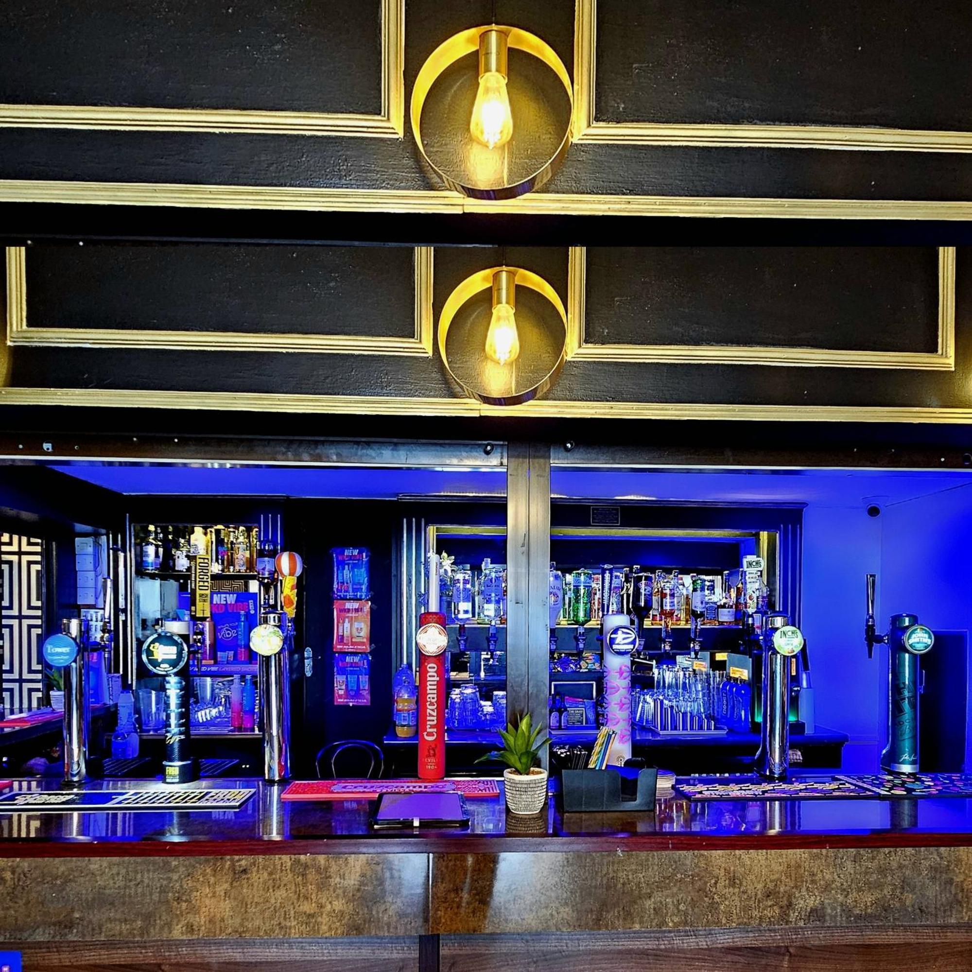 Sapphire Hotel Blackpool Promenade Buitenkant foto