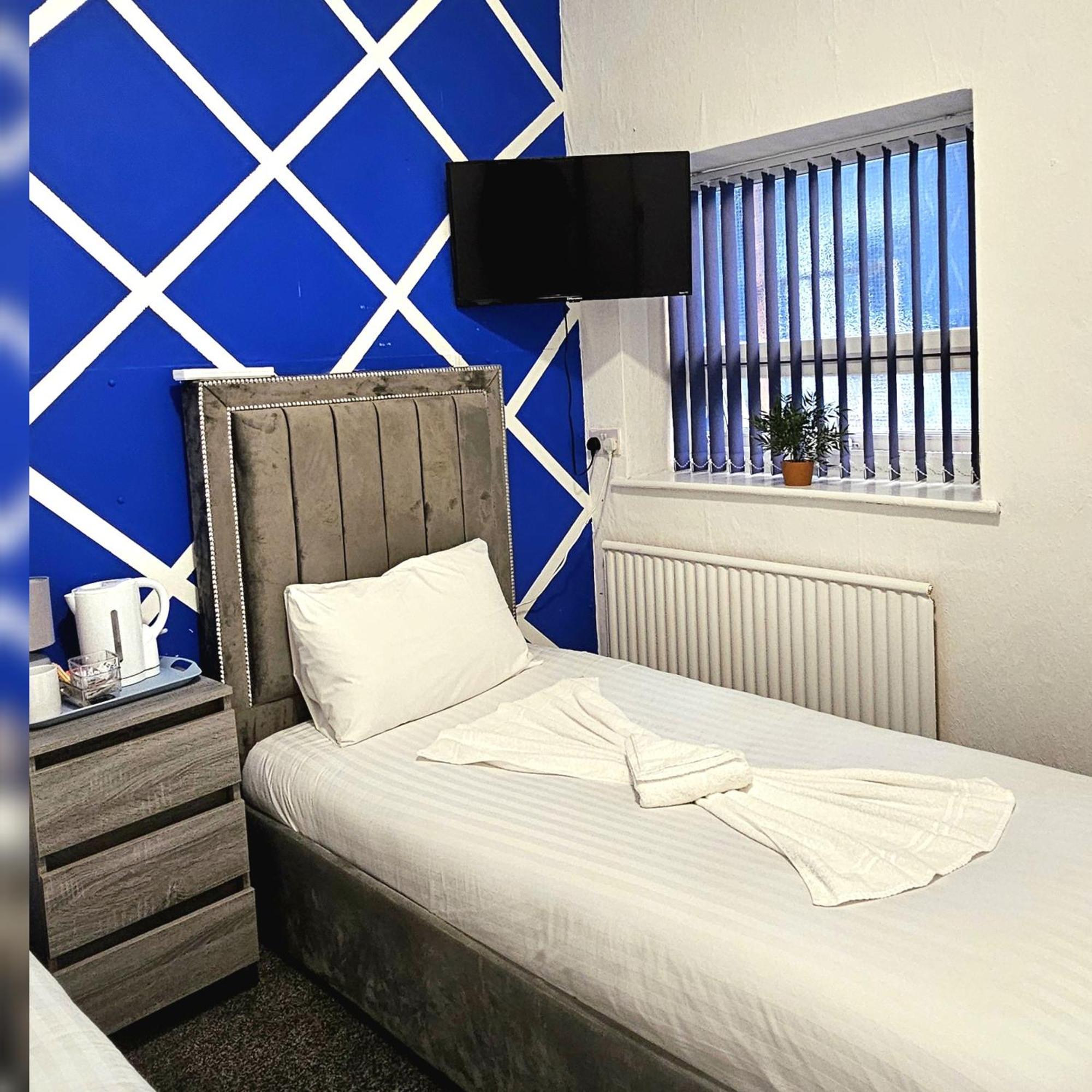 Sapphire Hotel Blackpool Promenade Buitenkant foto